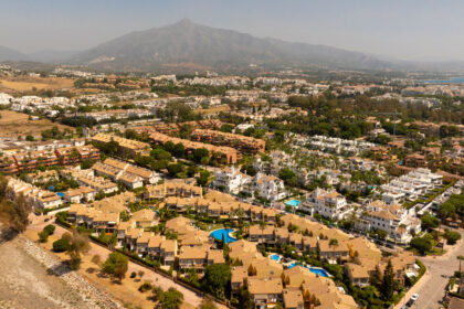 d12ec1f0cbd732c5e333ac77caeb204c - 55