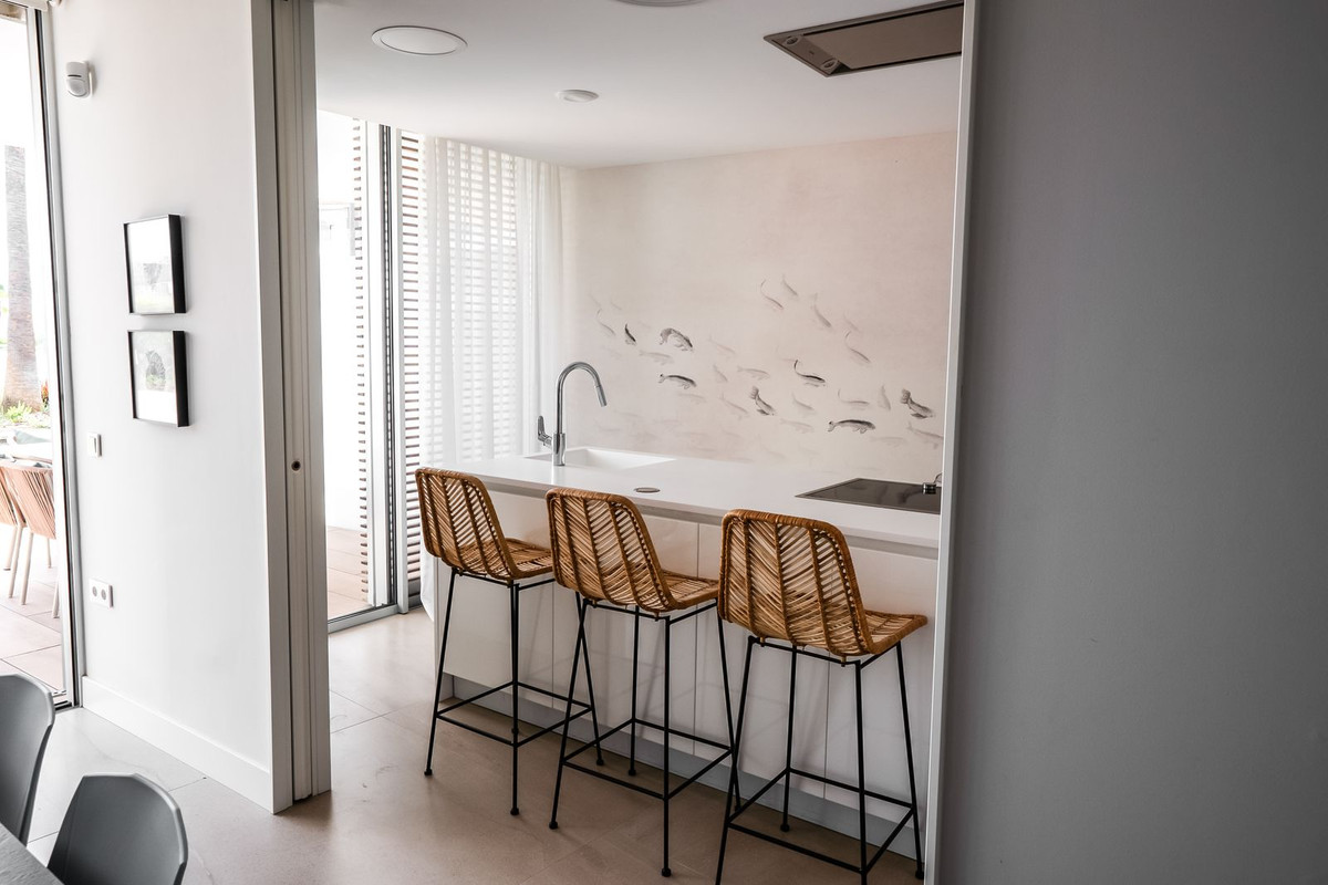 d14b27d9a2f00bef6655c32d5ac7226f - 38