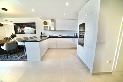 d15891df61c493222c8a675d5b8e9fa3 - 5