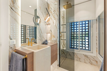 d15a7ca0aea9be125ab6b0ba6c93ae66 - 18