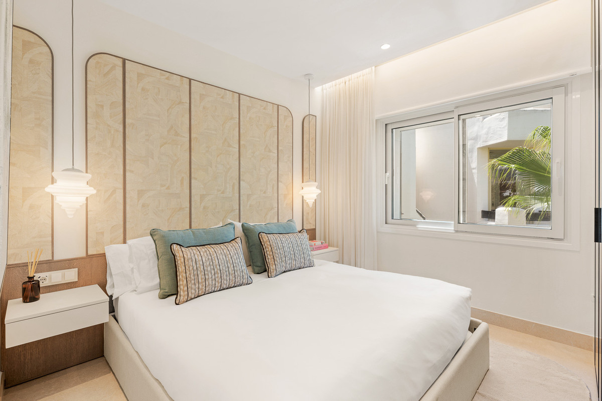 d15a7ca0aea9be125ab6b0ba6c93ae66 - 19