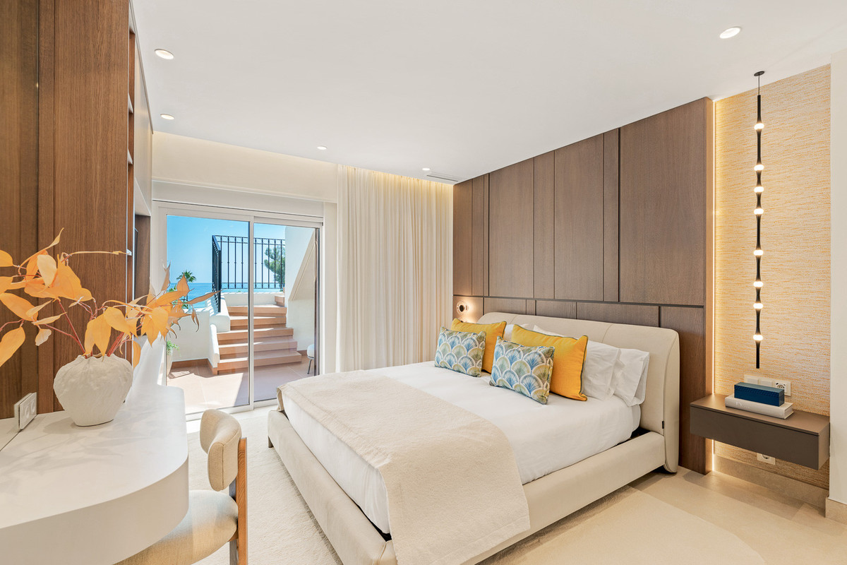 d15a7ca0aea9be125ab6b0ba6c93ae66 - 9