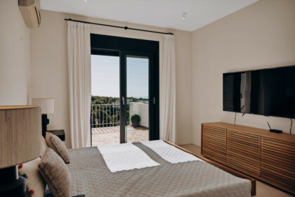 d16556db57c10c2ef6ab056904f1d4bf - 19