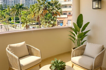 d1dac954ce678ba194ff381fdd3c51b8 - 1