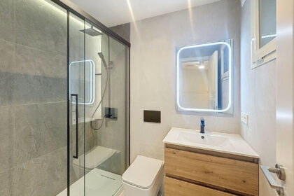 d1dac954ce678ba194ff381fdd3c51b8 - 16