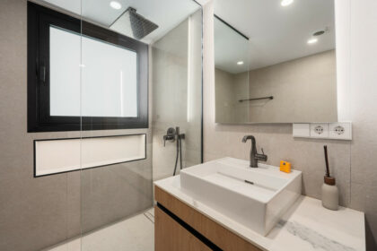 d1e194390b3df73eca944f2f0ac89a68 - 18