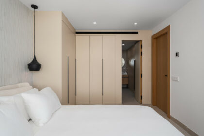 d1e194390b3df73eca944f2f0ac89a68 - 19