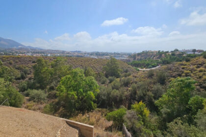 d213f94aeb6754577d727100ba0e39c0 - 72