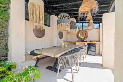 d2173a3f97e40e425c0b32d736c84227 - 7