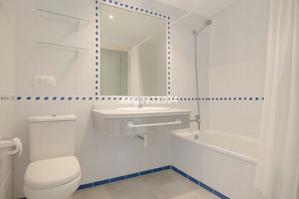 d2352d4b970eadbcfdb1446952ea7de0 - 18