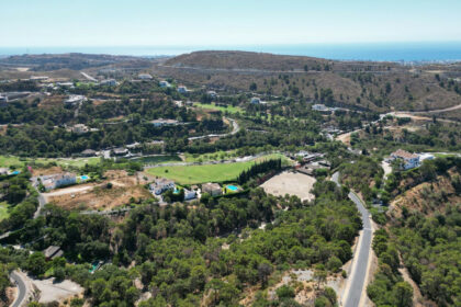 d2479121a65a8b7610a20ee9b34466b4 - 18