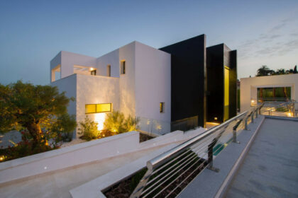 d26436a5fa0f39f7155549119f160899 - 16