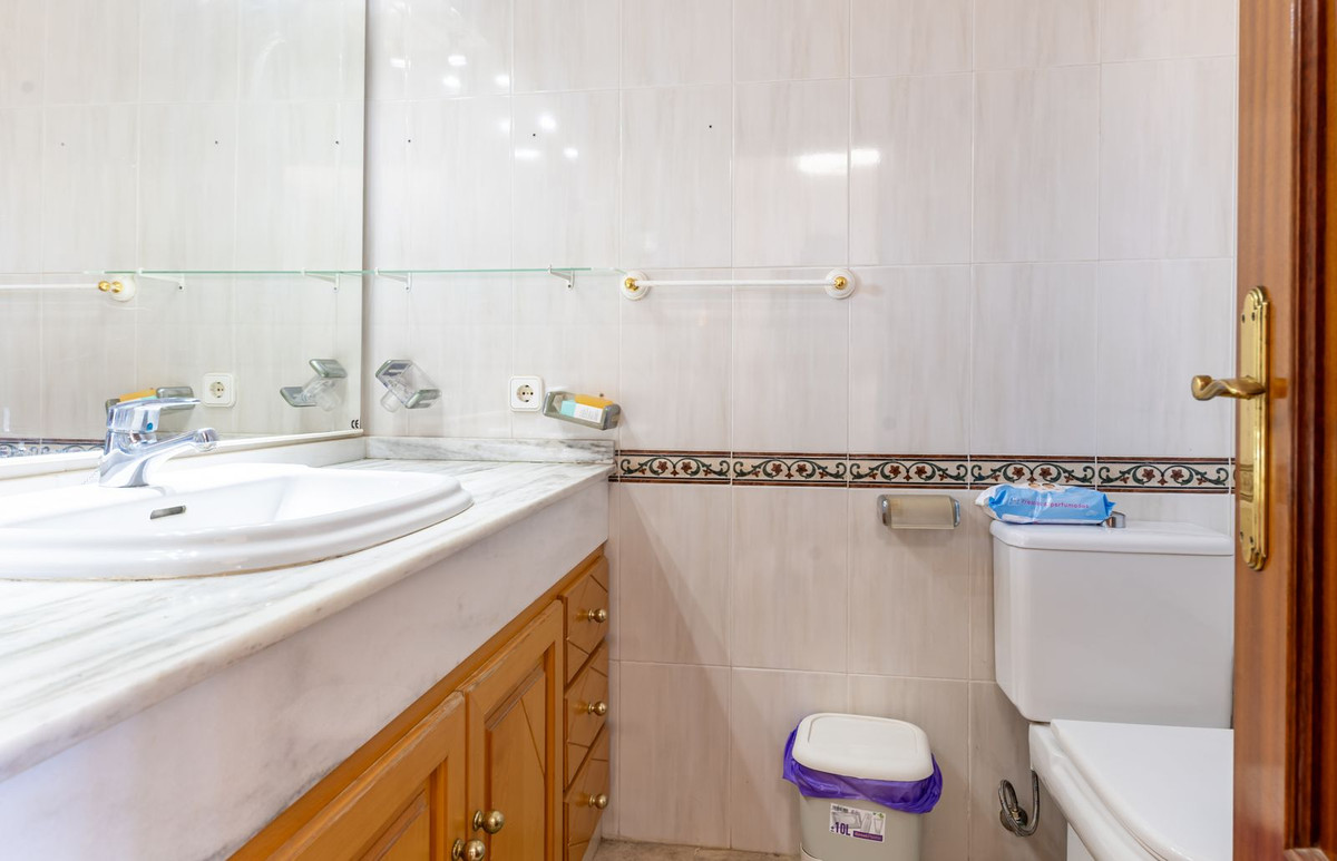 d28a136acd6bb37149c2673dec1dbba7 - 10