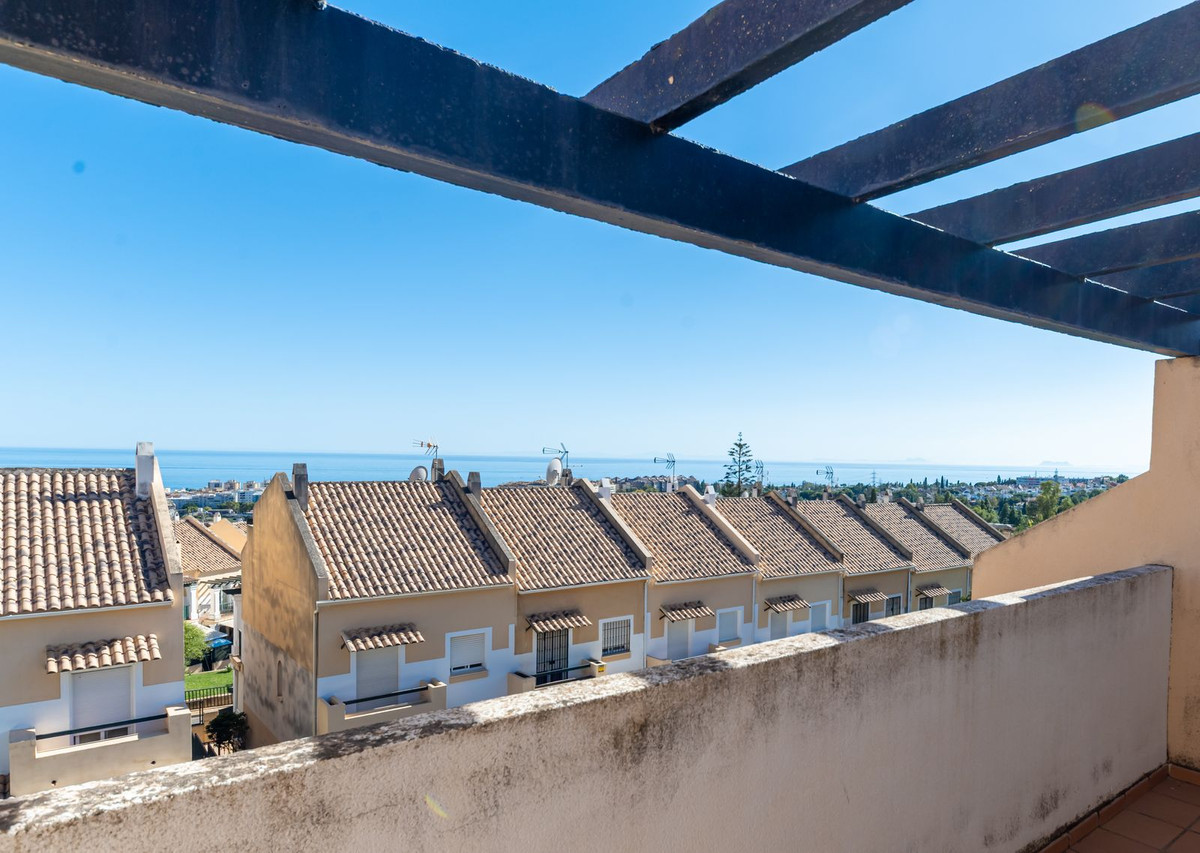 d28a136acd6bb37149c2673dec1dbba7 - 15