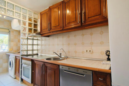 d2a638316bea4b3cb49e2cce41e23055 - 11