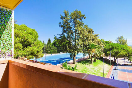 d2a638316bea4b3cb49e2cce41e23055 - 2