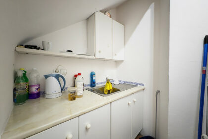 d2ca23e482532806b0014f308955bf60 - 8