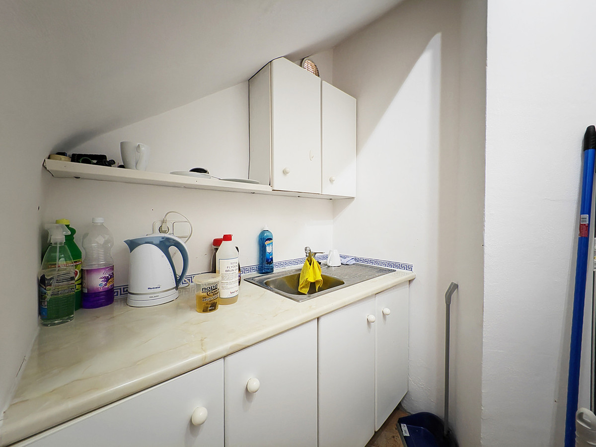 d2ca23e482532806b0014f308955bf60 - 8