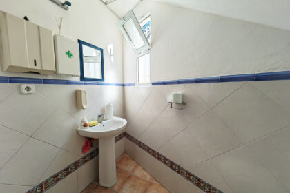 d2ca23e482532806b0014f308955bf60 - 9