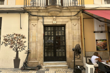 d2e4f672483301fb3a41882acc71e66f - 3