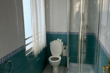 d2e4f672483301fb3a41882acc71e66f - 8