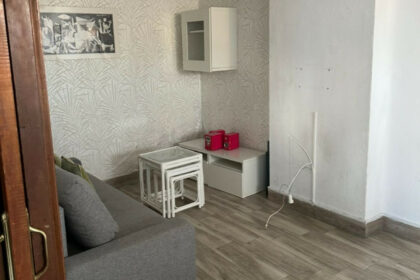 d2e4f672483301fb3a41882acc71e66f - 9