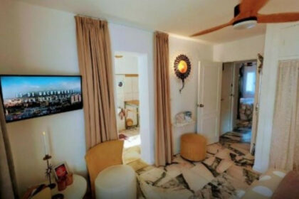 d525542759ef330fbc411e88366be0ea - 19