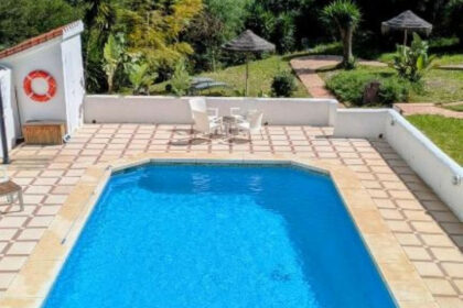 d525542759ef330fbc411e88366be0ea - 3