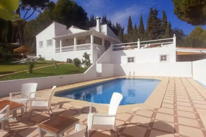 d525542759ef330fbc411e88366be0ea - 4