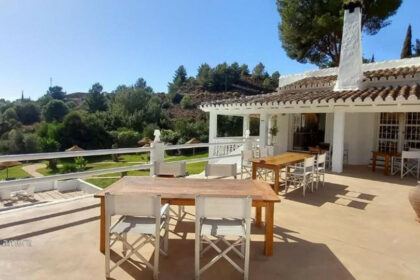 d525542759ef330fbc411e88366be0ea - 5