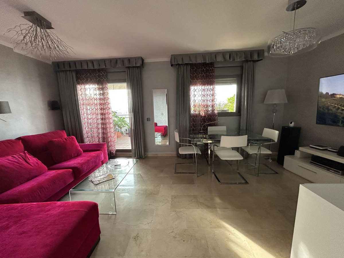 d66ee97874d341c76ca5719482e77eef - 13