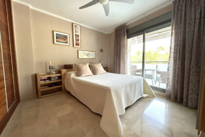 d66ee97874d341c76ca5719482e77eef - 15