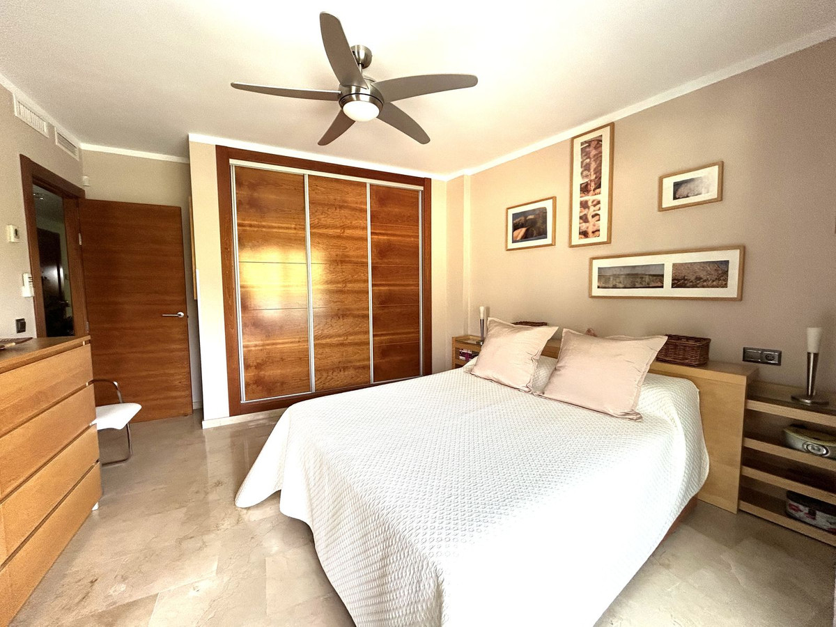 d66ee97874d341c76ca5719482e77eef - 17