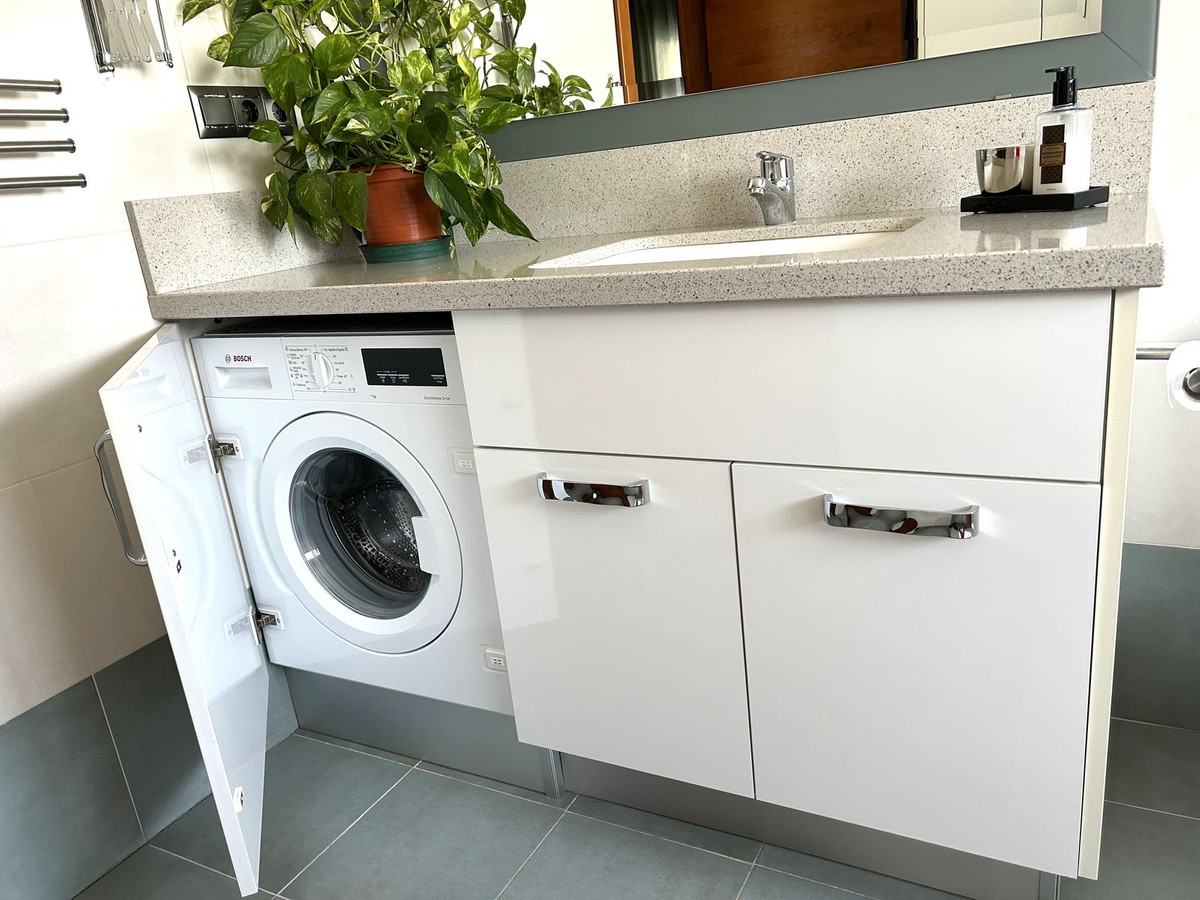 d66ee97874d341c76ca5719482e77eef - 23