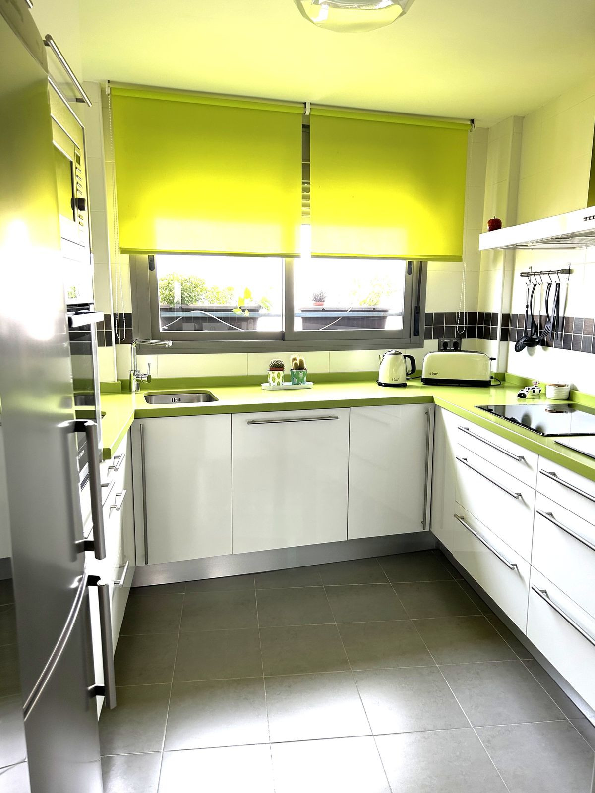 d66ee97874d341c76ca5719482e77eef - 5