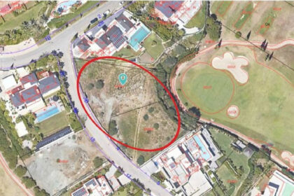 d69cd928ff333c3f80d637a8663a8bc8 - 6