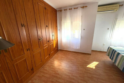 d79393a82b8df235f9c55701347edeba - 34