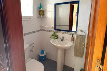 d79393a82b8df235f9c55701347edeba - 5