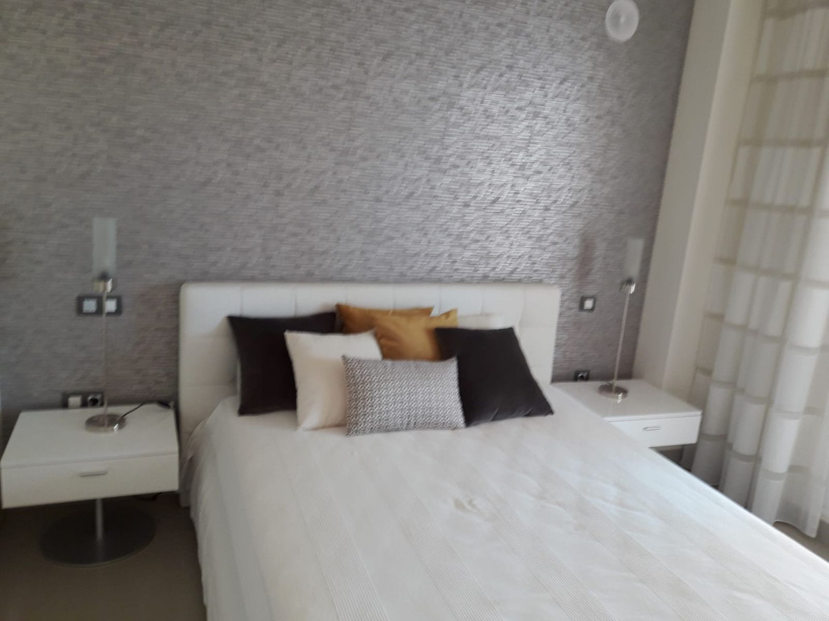 d79bc7f7074d100b1ab87e84f32b9e31 - 4