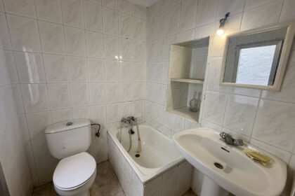 d79ee9aa14000f1dd2db85d70cb04cd9 - 15