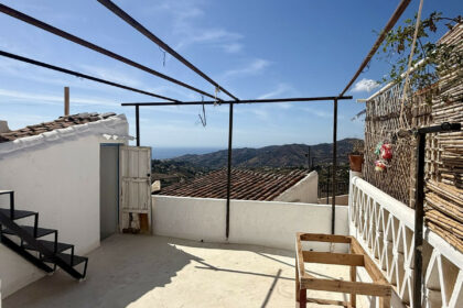 d79ee9aa14000f1dd2db85d70cb04cd9 - 19