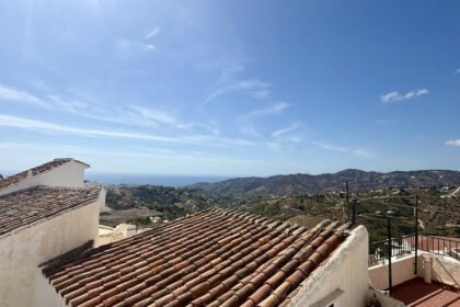 d79ee9aa14000f1dd2db85d70cb04cd9 - 21