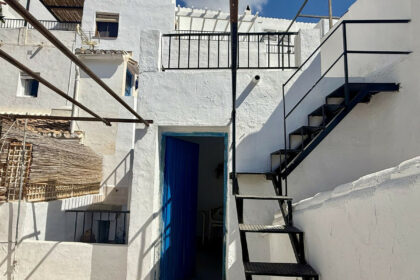 d79ee9aa14000f1dd2db85d70cb04cd9 - 26