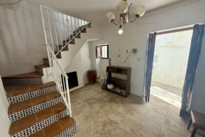 d79ee9aa14000f1dd2db85d70cb04cd9 - 4