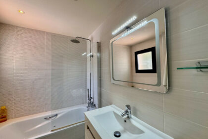 d80c9dbdbabbd0f62a9404344e2ef955 - 15