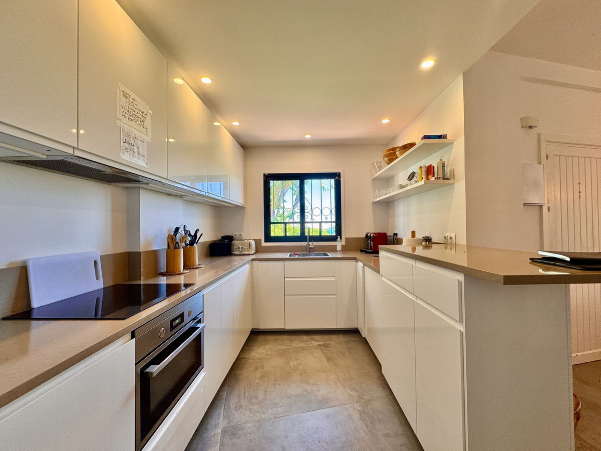 d80c9dbdbabbd0f62a9404344e2ef955 - 2