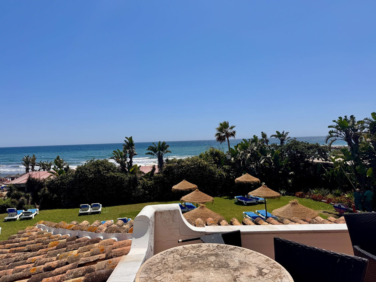 d80c9dbdbabbd0f62a9404344e2ef955 - 28