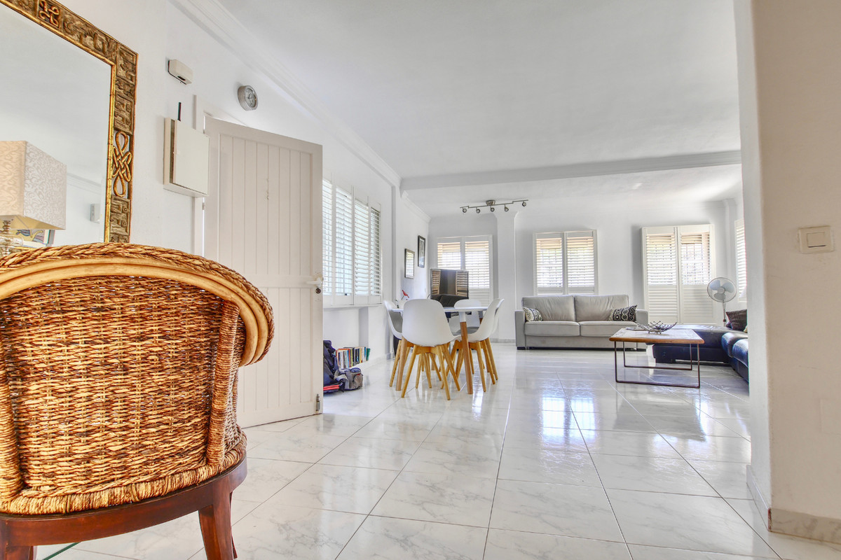 d80c9dbdbabbd0f62a9404344e2ef955 - 9