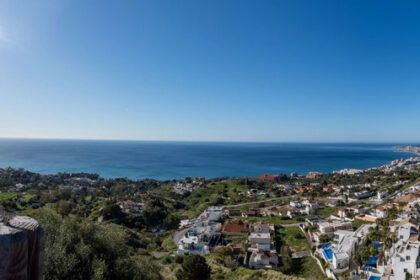 d880808dc3433423ae7d999f4b1e63b6 - 47