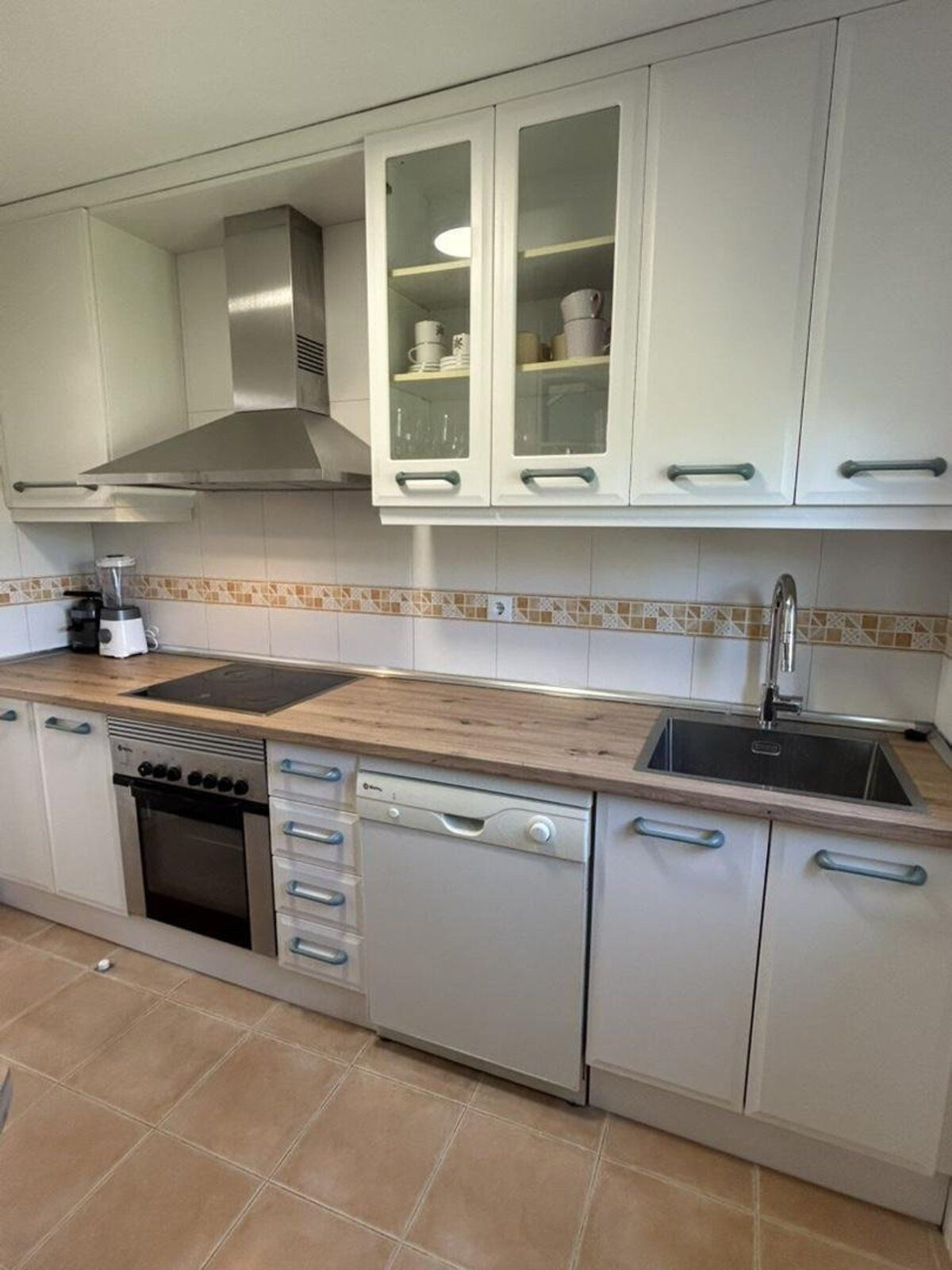 d90dfa568df731bf3137342f62b8c721 - 10